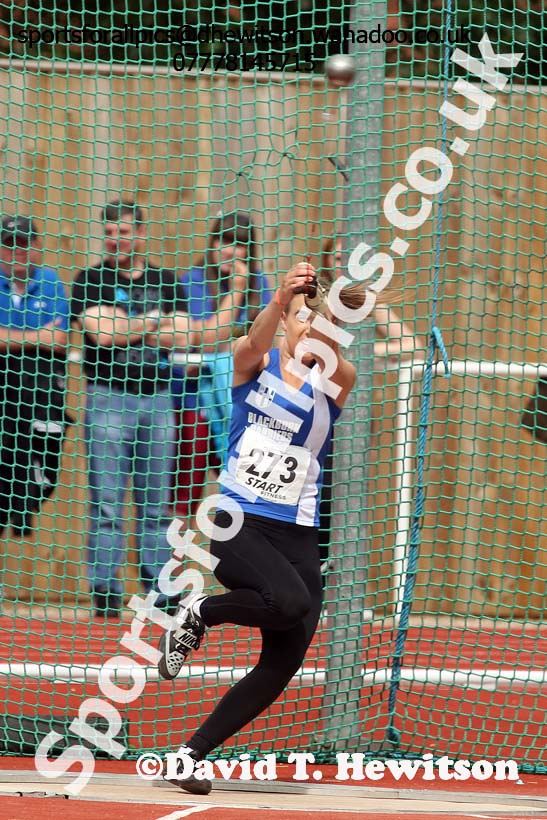 Girls under-15s hammer, Northern Under-13s, U-15s and 17s Championships. Photo: David T. Hewitson/Sports for All Pics